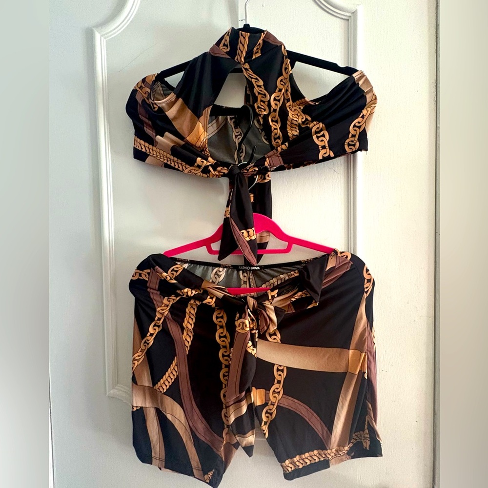Chain Print Two-Piece Set in Black and Gold